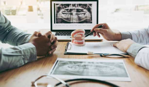Best Emergency Tooth Extraction in Riverside, IL